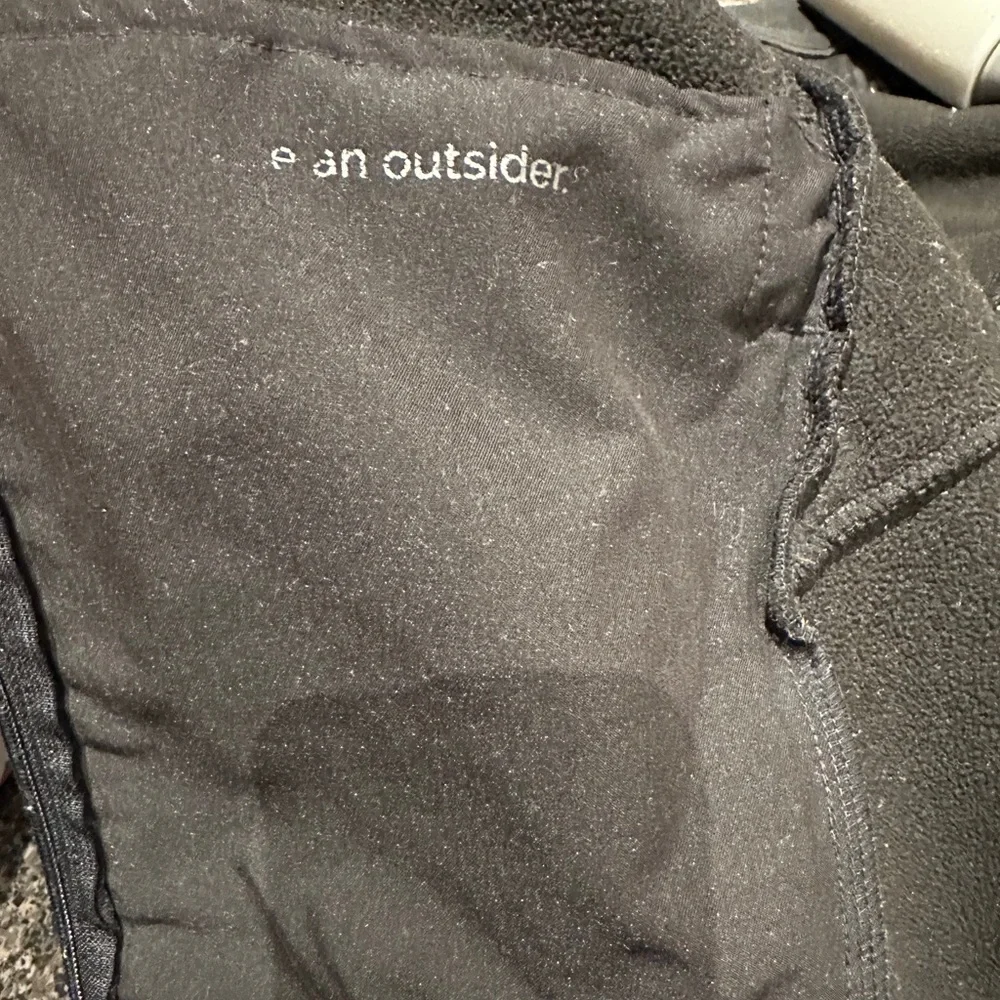 Figs On Shift Fleece women’s XL black work jacket coat for healthcare workers - Picture 12 of 16